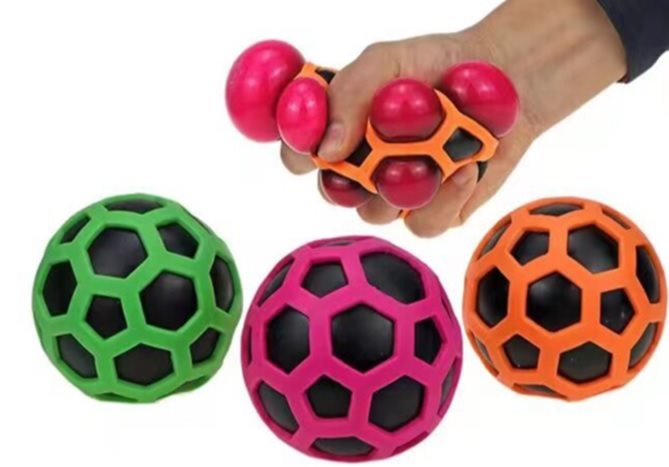 Squeeze Fotball 8cm